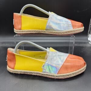 TOMS slip on loafer Womens size 10 Orange Yellow Metallic casual